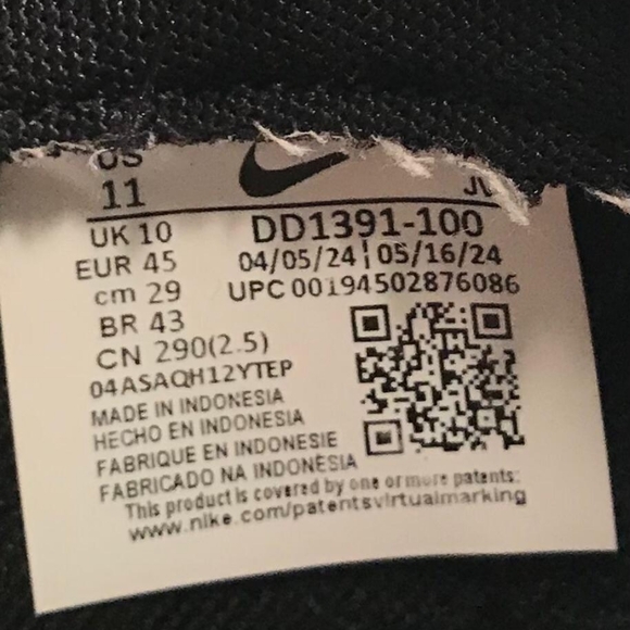 Nike Dunk Low Retro White Black Panda Mens Size 11 Casual Athletic Shoes Skate - Picture 9 of 11